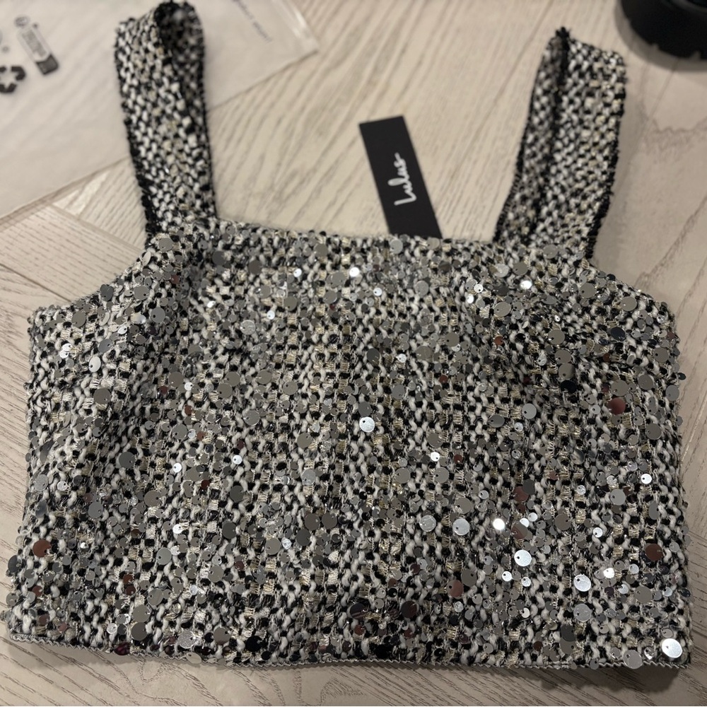 Lulu's Glittering Black and Silver Crop Top  

NWT   Free Shipping 

Size Small